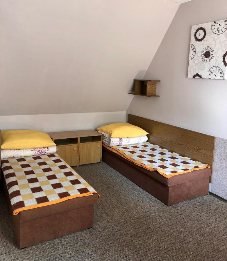 Miedzynarodowe Schronisko Mlodziezowe Ptsm Szarotka Zakopane Exterior foto