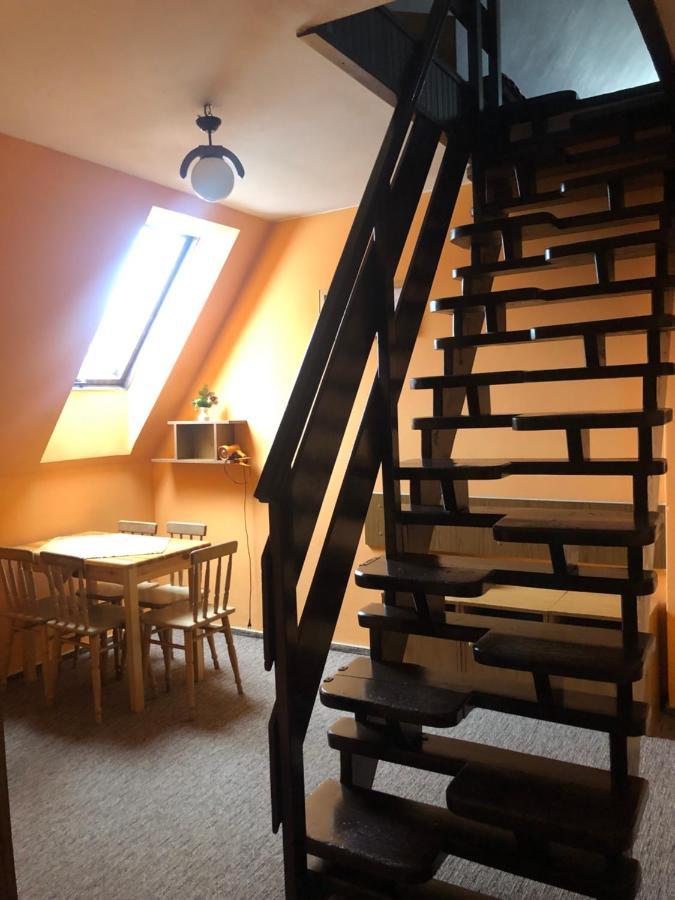 Miedzynarodowe Schronisko Mlodziezowe Ptsm Szarotka Zakopane Exterior foto